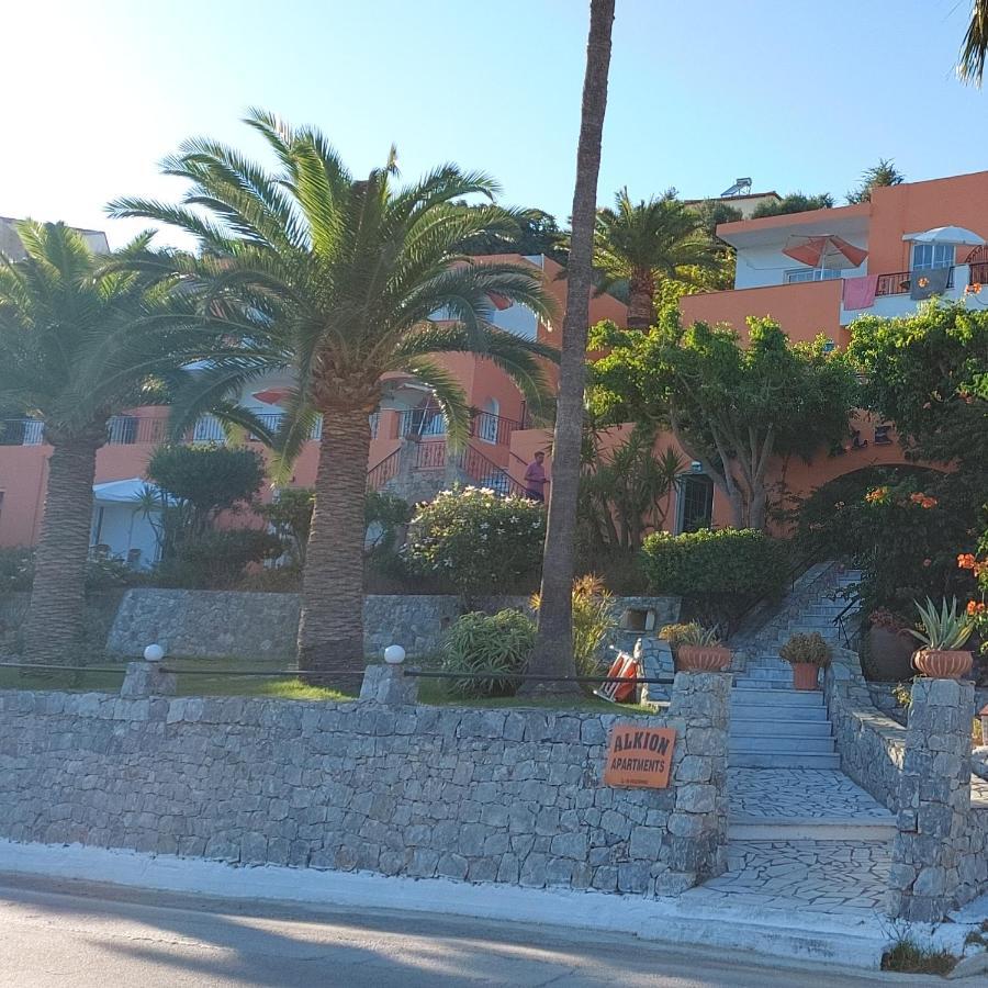Alkion Lejlighedshotel Exopoli Eksteriør billede
